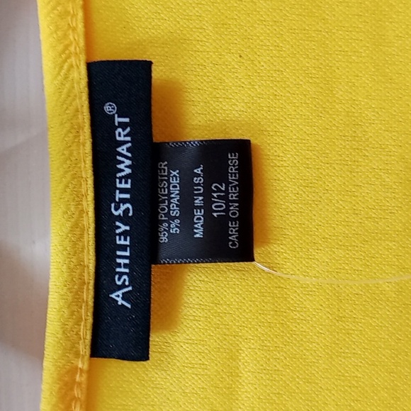 Top - womens short sleeve top. New with tag! - Picture 2 of 6